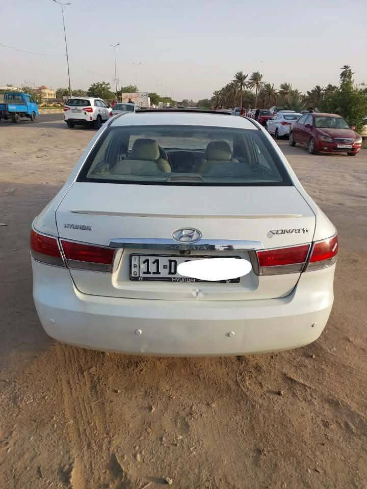 السلام عليكم للبيع سوناتا موديل 2006 خليجي  رقم بغداد انكليزي تحويل ثاني يوم  بيه صبغ بل هلالات الخلفيه وبنيد مبدل محدثه 9 سياره حلوه مكينه 2000 دوش السعر 80 وبيه مجال قليل *********** بغداد, العراق
