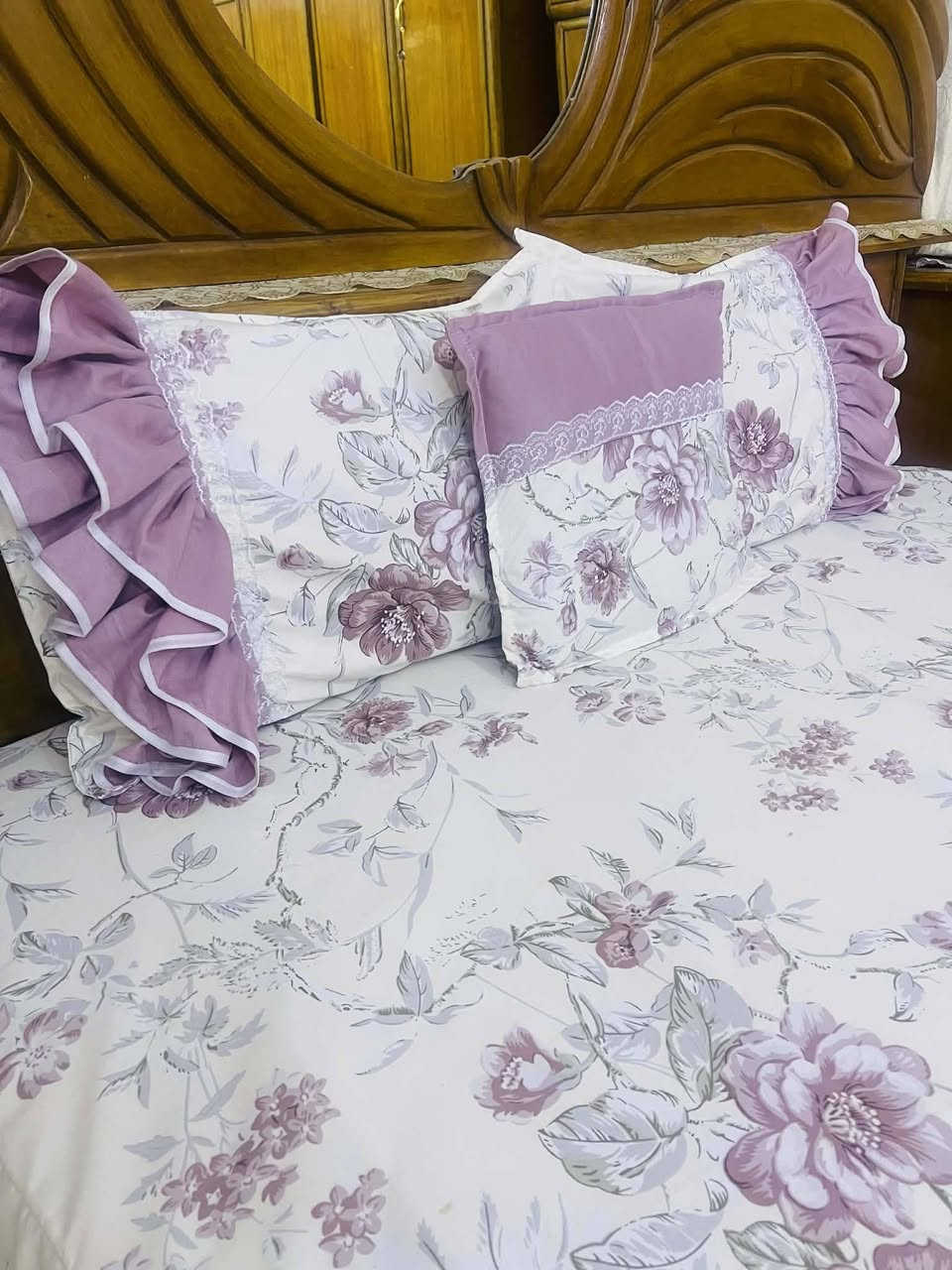 طلبية زبوناتي الذوق 🌹

#مفروشات  #ديكور منزلي #خياطة مبتكرة
 🌸🌸


**إذا كنت صاحب هذا الإعلان وتريد حذفه لأي سبب، رجاءا أرسل رسالة إلى الدعم الفني**