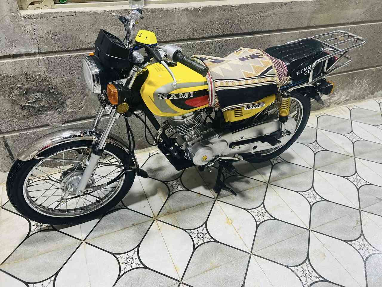 السلام عليكم
اربعه كير للبيع مديل 25اوراق سكنر 

دراجه بعدهي بلكارتو مامفتوح منها برغي 

مكاني كربلاء كنطره السلام الشراي يتصل وبي خير ويدلل 

***********
