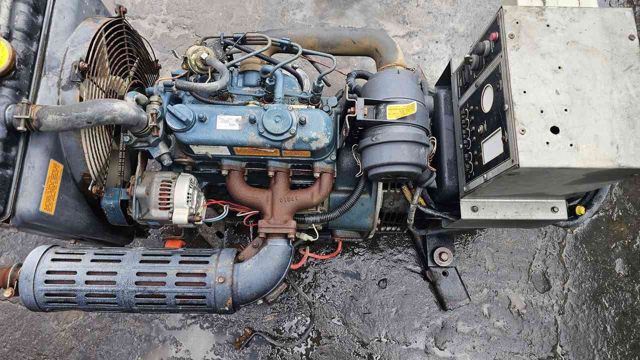 بيع مولدات كابوات جمال ومفراد العنوان بصره *********** حسين *********** عدنان
