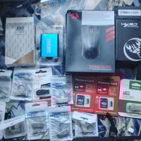 اخوان عندي هاي شلعه تتكون من ماوسات عدد اثنين هارد خارجي واحد تيرا رام...