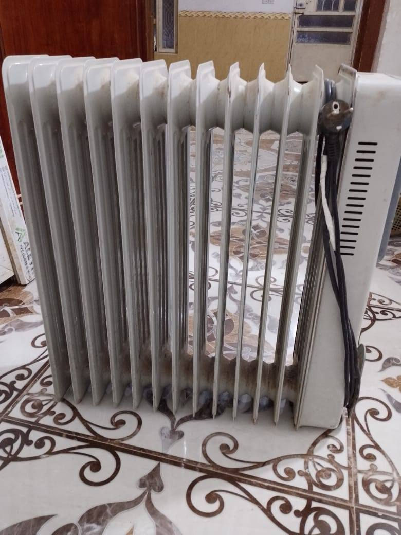 ثلاجه كلشي مابيه جمد فوك جوه سعره 100بيه مجال +دفايه كلشي مابيه شغاله سعره ب30 بيه مجاله+درج 7بايات بعده بلجيس سعره 30 وبي مجال+كاروك خشب كلشي مابي سعره ب25 بي مجال +غساله كلشي مابيه صناعه هيتاشي تغسل وجفف محمد شرط تشغيل مثل ما موضح بالصورة سعره 75وبي مجال للشراي مكاني حي وحده الاسلاميه ***********رقمي بي واتساب واتصال على رقم موجود
