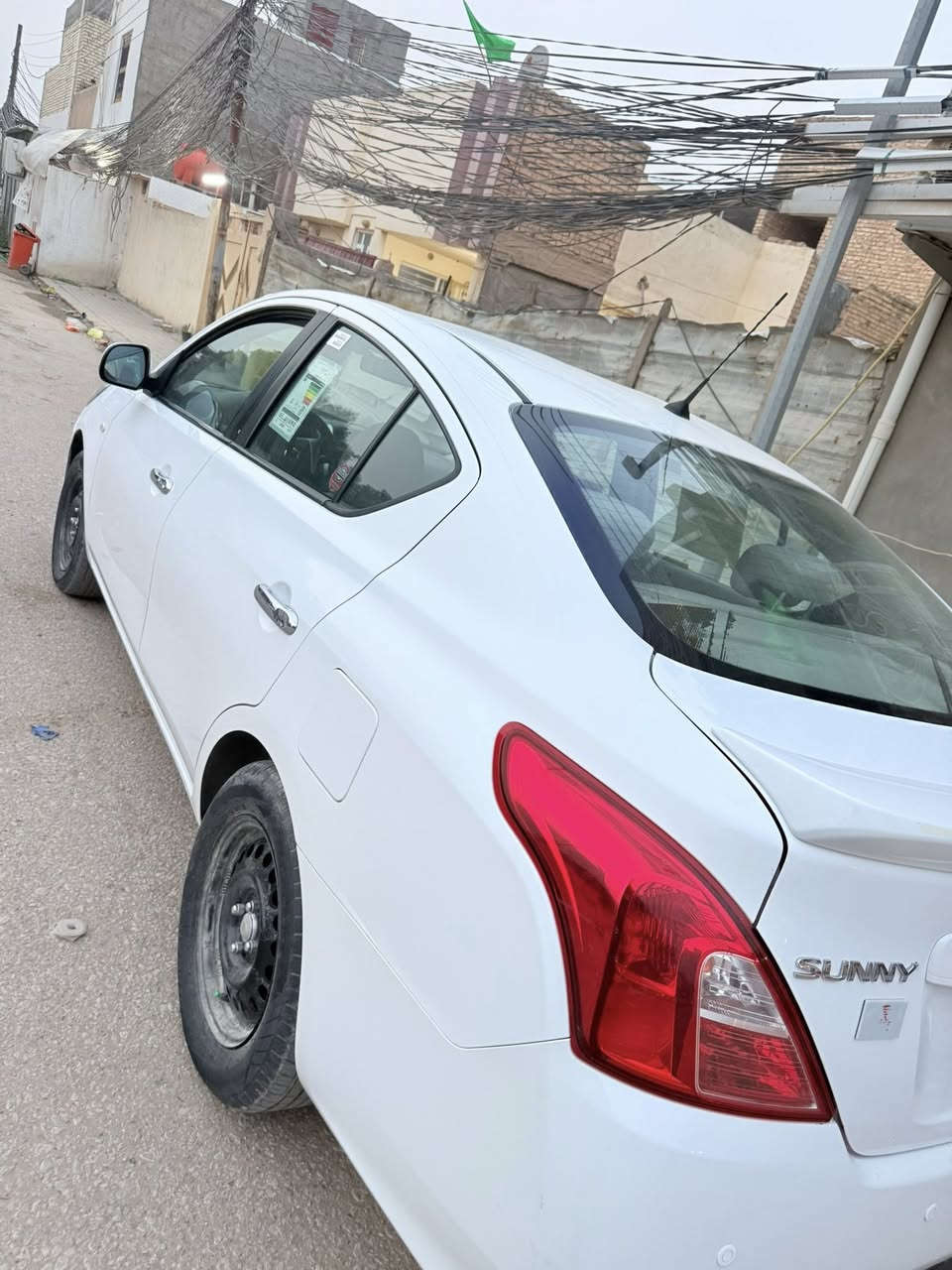 نيسان هندي 2022 
بيها بارد + شخط 
جاهزه السعر 103 وبيها مجال 
ترهم مده او اقصاد نجف فقط 
مكاني نجف ورقمي ***********
