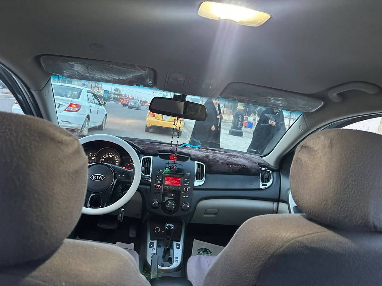 سلام عليكم سيراتو موديل ١٠ سياره جاهزه على آخر حبايه شرط تركب وتطلع محرك كير شرطيين دهن كير محرك جديد تواير كشر دبلات صدر داخل حيل جديد مدوشمه كامله أرقام وسنويه متؤم سياره ترايك للبصره سعر ٤٣بيه مجال قليل ***********
