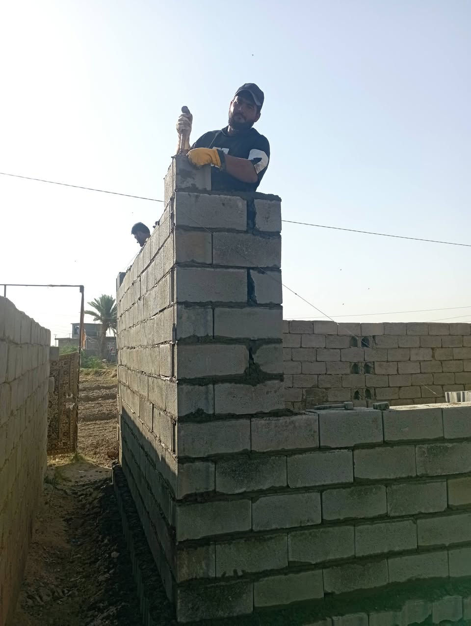 السلام عليكم
خلفة بناء بلوك طابوق
رقم الهاتف
***********
***********
