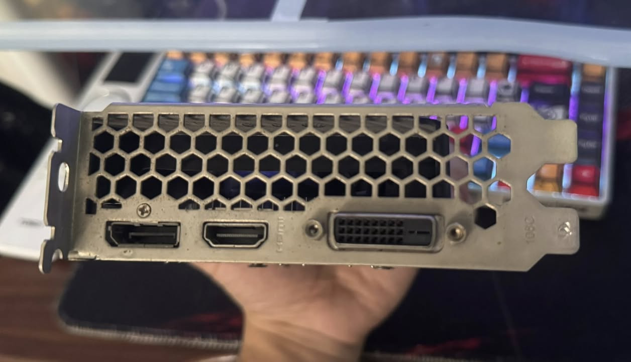 السلام عليكم
GEFORCE GTX 1050 Ti 4gb
براند PALIT

للبيع  متوفر توصيل داخل بغداد فقط


**إذا كنت صاحب هذا الإعلان وتريد حذفه لأي سبب، رجاءا أرسل رسالة إلى الدعم الفني**