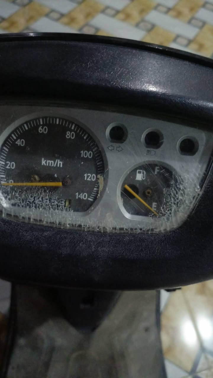 سلام عليكم
رمضان كريم عليكم نشالله 
دراجه فراشه اريد. اراوسهه بدراجه كير حتلو كلگ


**إذا كنت صاحب هذا الإعلان وتريد حذفه لأي سبب، رجاءا أرسل رسالة إلى الدعم الفني**