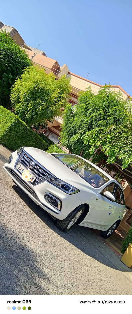 مۆدێل ٢٠٢٥ مواسەفاتی ستاندارد پڵەس  Mg5

تەنها ٥هەزار ڕۆشتوە زەمانی شەریکە گاعی دانەخراوە تەنها یەک شوێن بەردی زۆر بچوکی هەیە ڕەقەم سلێمانی نرخی ١١١وەرەقە مەجالیێکی کەم ***********
