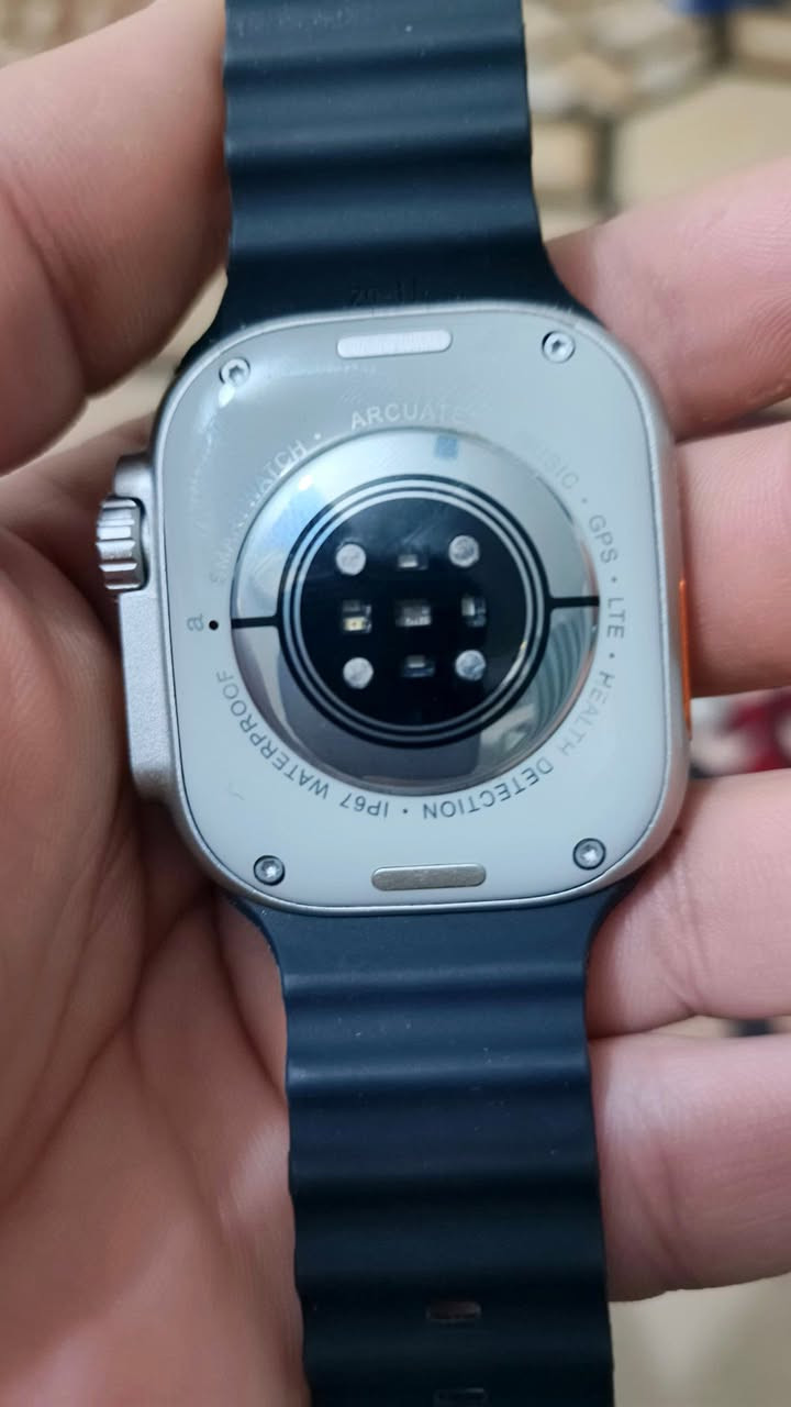 السلام عليكم عندي هاي الساعه للبيع فول مواصفات نضام اندرويد تشغل كل البرامج والالعاب وحتى تشغل الببجي الذاكره 64 والعشوائيه 8 ويصير بيه خط همين تخابر بيهه وبيه كامره دواره 180 درجه وبعد هواي بيهه مواصفات حديثه استخدام قليل كلش مشتريهه ب 125 الف وهسه رايدهه ب 90 وبيه مجال وهذا رقمي  *********** مكاني الحبوبي يم مدرسة آمنه
