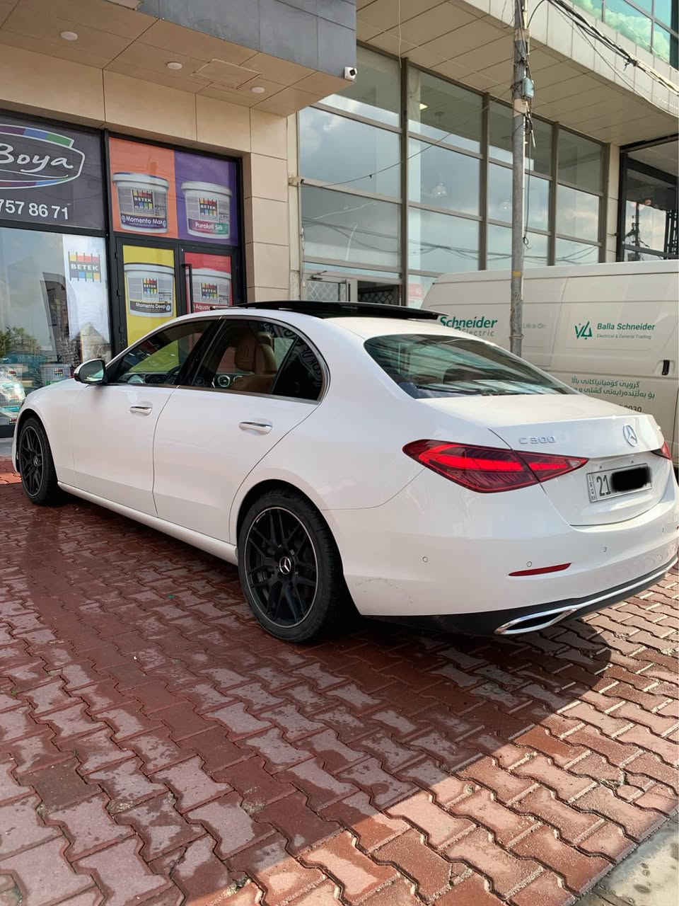 Mercedes-Benz C-300 2023  

بسم الله الرحمن الرحيم

.. گیڕ و مکینە كارەبای بەشەرت  .. مکینە  4 بستۆن حجم 20 تۆربۆ .. هایبرد …. فول فول مواسەفاتە 1/1  … سەیارەیەکی زۆرجوان و خاوێن و بێ مەسرەفە ژوورەوەو دەرەوەی  زۆر  تازەية… 
سەیارەكە دوو  پارەچە  بۆیاخة. 
 -ماوەی رۆشتوو:  32 mi  
- فول فول مواسەفات دەرەجە 1

*********** السليمانية, العراق
