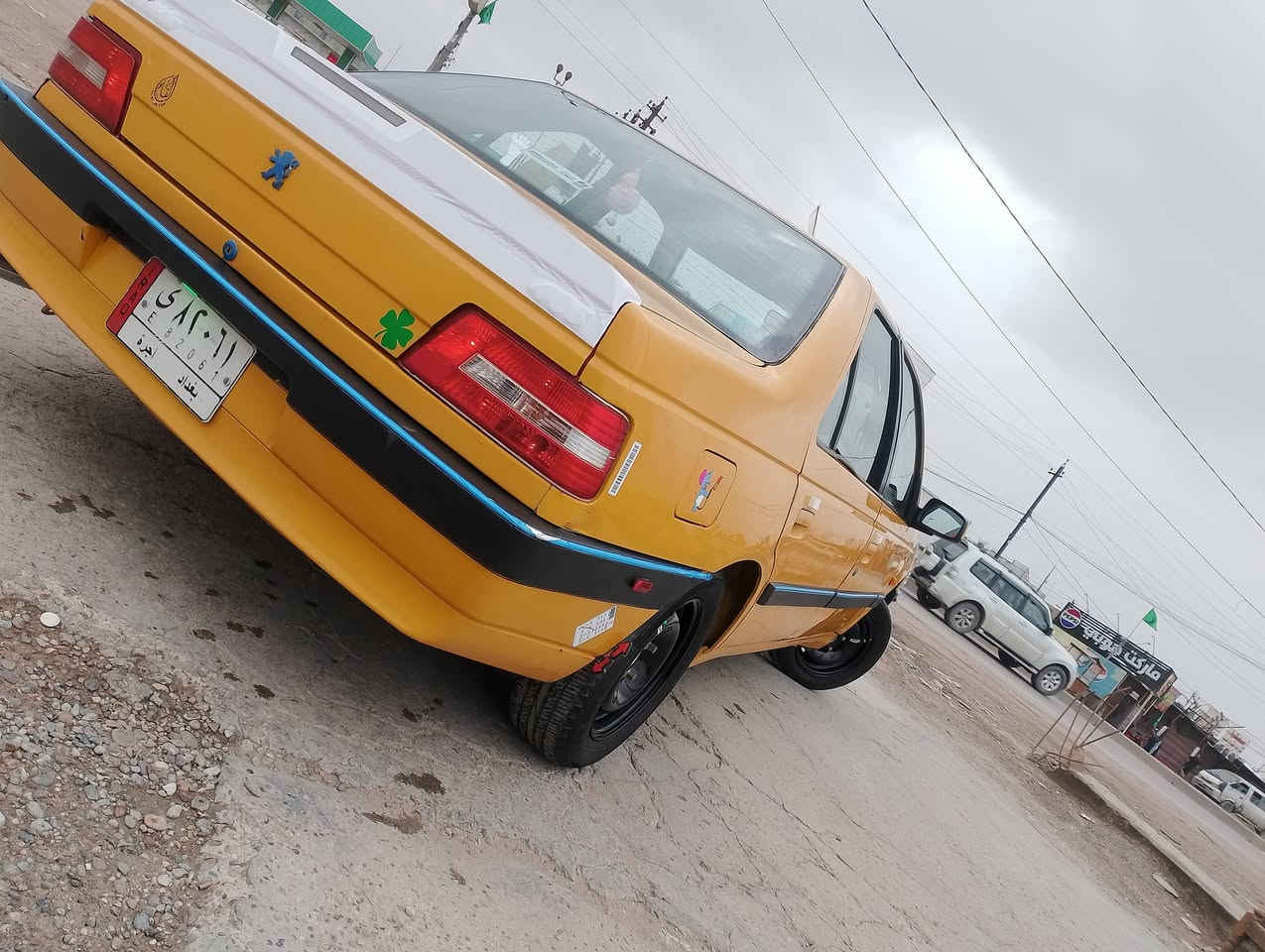 السلام عليكم بيجو لميس 2013بلاديه سياره جديده مكفوله من ضربه وصبغ فقط هلال معمر باقي مكفول بدون تبديل سياره كير مكينه خير من لله تبريد منضومه جديده ثلج🥶 صدر خلفي امامي جدد تخم تاير ويل جدد كهربيات بلاديه داخلها جديده حيلل رقم بغداد مشروع وطني تحويل مباشر سياره خير من لله تجي وشوف بعينك بدون خياس سعر 40وبيه مجال لطيبين *********** اتصل ودلل بي وتساب
