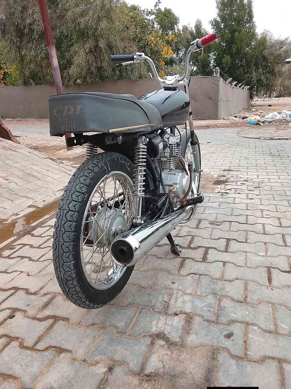 السلام عليكم دراجه (200) متواجد واتساب***********
