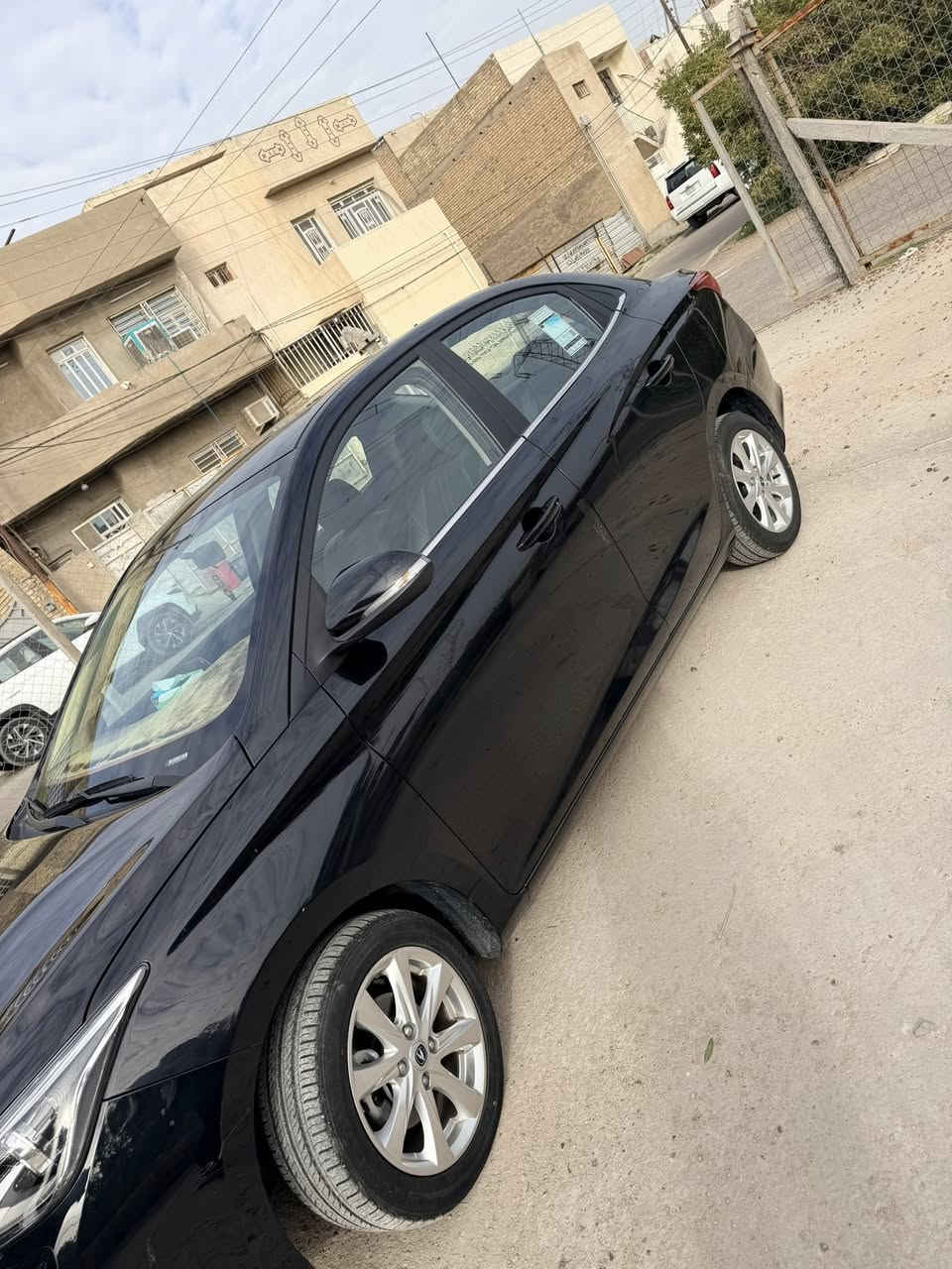 السلام عليكم اخوان
چانجان السڤن موديل ٢٠٢٤ لون اسود للبيع

السيارة حرة باسمي ومكفولة كفالة عامة فقط بيهة بارد بالقبغ مال جنطة بسيط

السيارة بعدهة زيرو ماشية ١٨ الف كيلو 

مواصفاتهة:-
١-فتحة سقف
٢-كشنات جلد
٣-شاشة اصلية
٤-تحكم ستيرن
٥-مثبت سرعة
٦-هيترات بالمري
٧-اربعة جام كهرباء
٨- مري كهرباء

السيارة عارضة ب 105$ وبيهة مجال بسيط حگ الجية

***********
مكاني بغداد حي العامل
