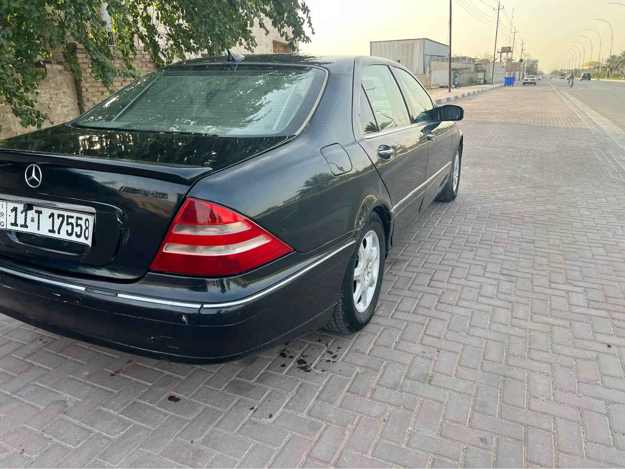 سلام عليكم 
غواصه للبيع
محرك 6 سلندر باب طويل
دبل موجوبلس
فول مواصفات 
رقم بغداد انكليزى
كير ومحرك علشرط
تدفئه تبريد شغاله
تخم تاير جديد
وباقي المواصفات معروفه
وجاهزة
بدون اي ضربه
مكاني كربلاء
*********** كربلاء, العراق
