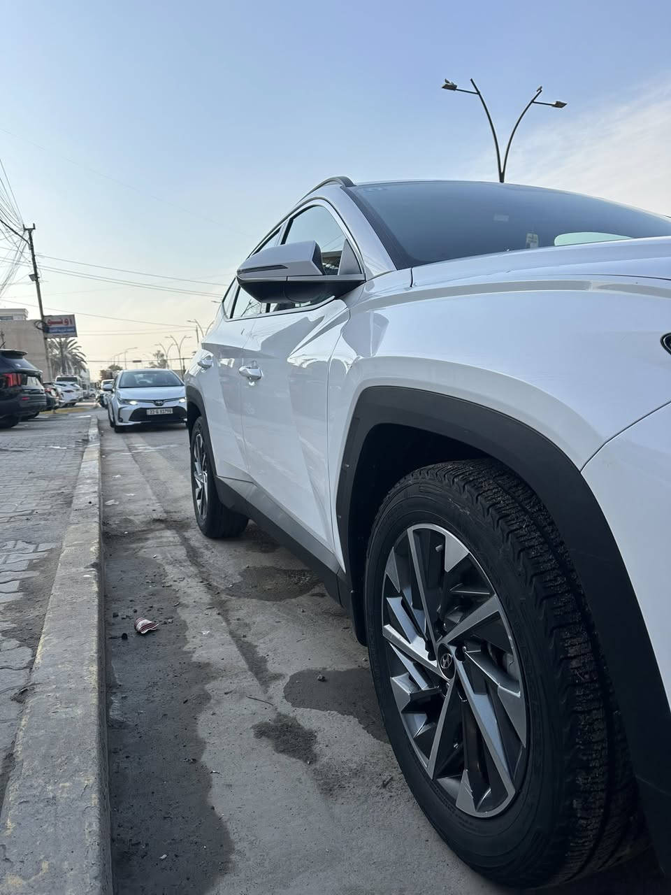 توكسان موديل 2024 خليجي ماشية 37الف سيارة نظيفة حلوة موصفات نص فول السعر 220$وبيه مجال الاستفسار ***********
