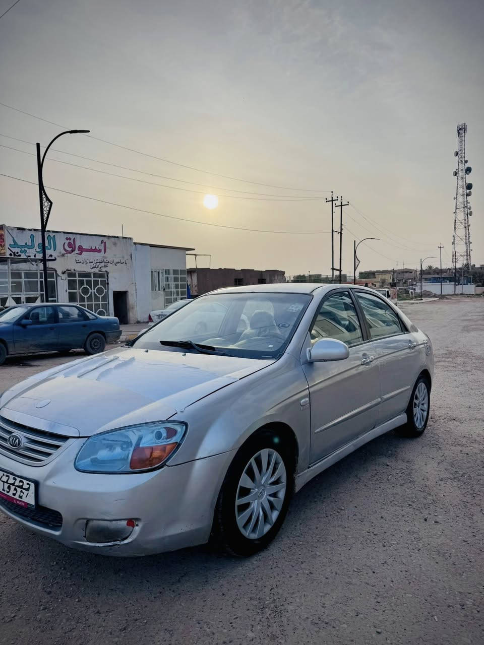 السلام عليكم للبيع كيا اسبكتر
موديل2007

ادوات ( كص )  بدون لوحات

كير محرك شرط 
تخم تاير جديد
تبريد تدفى شرط
كهربائيات شرط  
السعر36 وبيها مجال 

يرهم مراوس مع كص

مكان سياره صلاح الدين (بيجي)‬

***********
