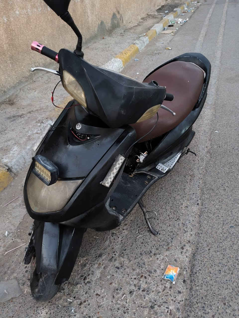 سلام عليكم ورحمه الله وبركاته دراجه سكنس نثية 
كور رياضي 
كلجات امامي خلفي البارحة بدلتهن 
كهربائيات كاملة اي عطل ما بيه
السعر 425 امانة الله الدراجة نضيفة بس محتاج دبيعهة تجي تفحص وتأخذ
بغداد العطيفية 
لحد يكسر بلسعر رجاءاً لان محتاج ودبيعهة 
استفسار واتساب او رصيد ***********
