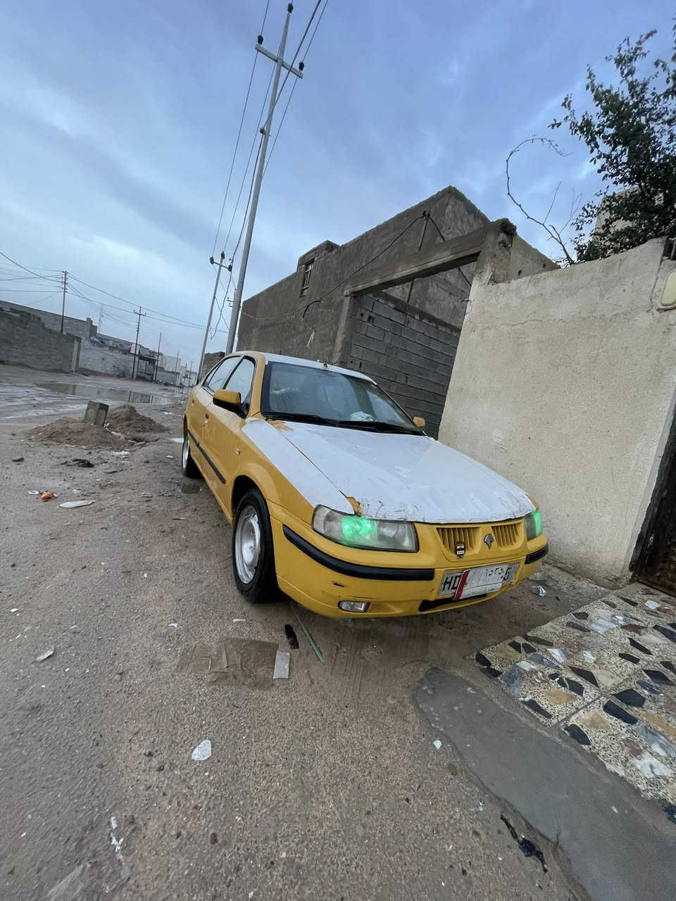 السلام عليكم سمند 2012 رقم بصره للبيع جاهزه السياره من كلشيء عنوان بصره زبير *********** السعر 23 بيها مجال
