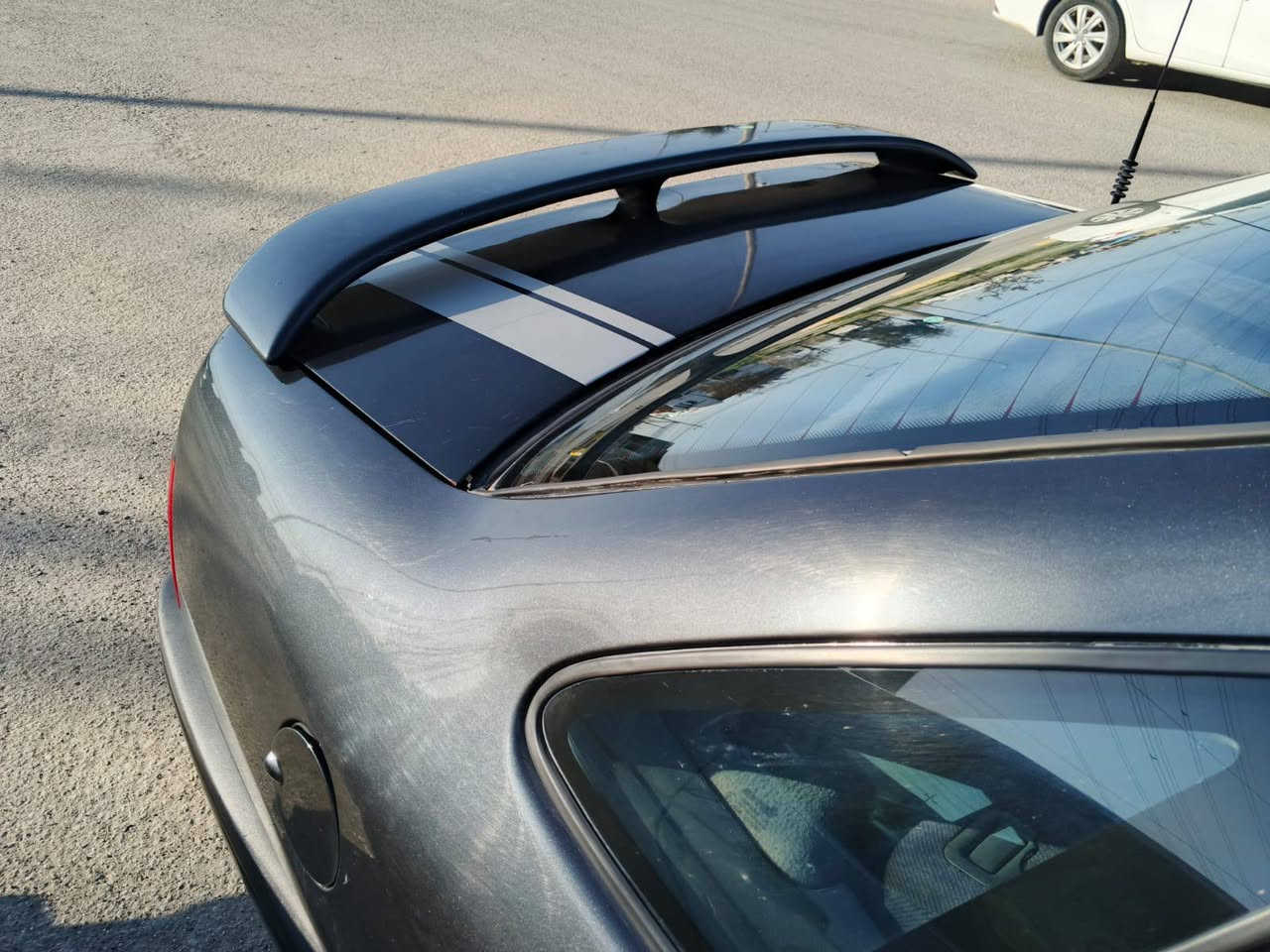 سلام عليكم..للبيع.. اوبل فكتره موديل93حجم18 كير ومحرك شرط سنويه 2027 شرط التحويل. السعر 49 وبيها مجال. ***********
