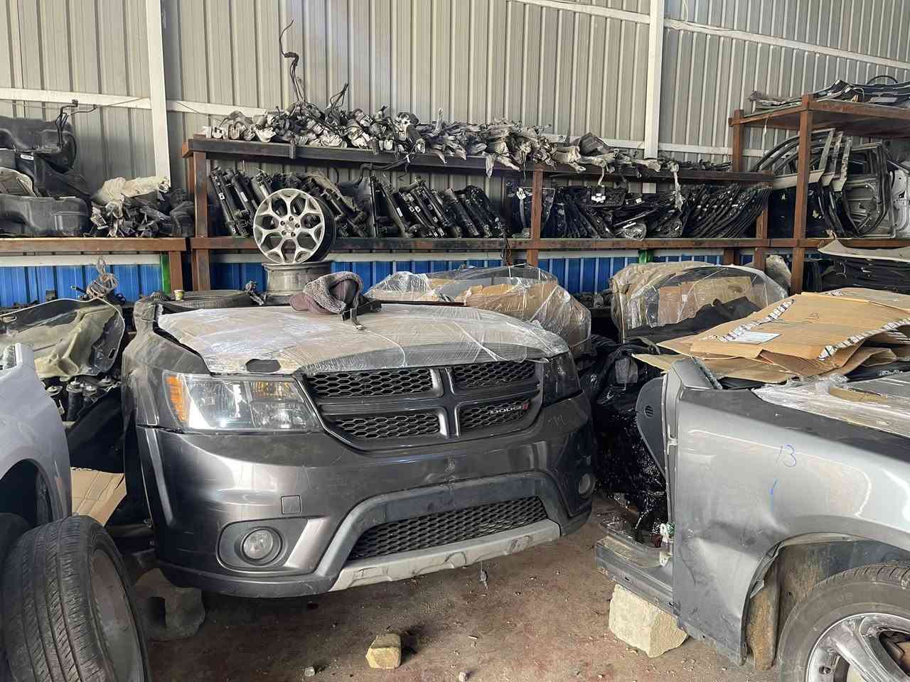 يوجد قطع غيار أمريكي چارچر اوبامه جميع موديلات ناصريه شطره ***********
