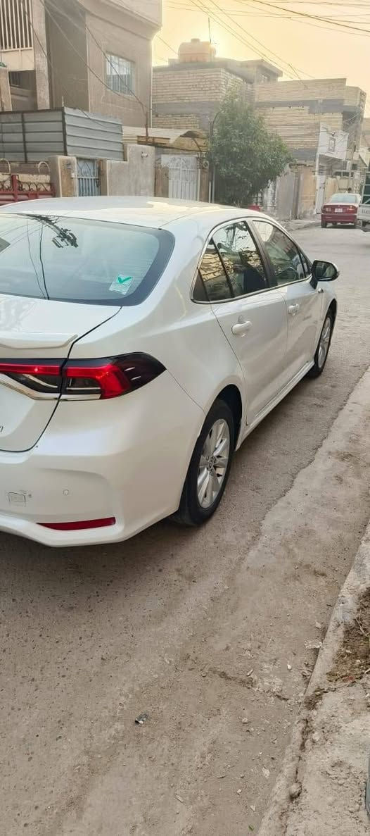 للبيع سيارة تويوتا كورلا 2024
موديل: 2024

سياره بسمي ثاني يوم تحويل 
ستيراد خليجي 
رقم دولي 
المحرك: 1800 سي سي
لايت زنون
تخم تاير
بصمة تشغيل
السيارة باسمي
ما بيها ولا قطرة صبغ، بلاديه
ولا مدعومه 
نظيفة جدًا وحالة الوكالة
السعر قابل للتفاوض للجادين
للتواصل  اتصال
 📞 ***********

مميزات تويوتا كورلا 2024 – محرك 1800
محرك 1800 سي سي اقتصادي وعملي
ناقل حركة أوتوماتيك CVT
بصمة تشغيل بدون مفتاح
لايت زينون + إضاءة نهارية LED
نظام تبريد قعتين
أنظمة أمان كاملة: ABS – VSC – TRC – EBD
وسائد هوائية أمامية وجانبية
نظام الثبات على المنحدرات
تكييف أوتوماتيك قوي
شاشة وسطية متعددة الوسائط
بلوتوث + USB
كاميرا خلفية
مثبت سرعة
مقود كهربائي متعدد الوظائف
نظام ECO لتوفير الوقود
نوافذ ومرايا كهربائية
قفل مركزي + إنذار
تخم تاير
