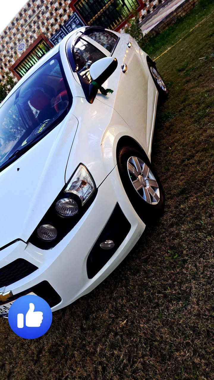 السلام عليكم 
افيو سونك 2013 رقم بابل انكليزي خليجي كفاله شرط سونار كير مكينه خير من الله  على وضع الشركه 
السعر 70 وبيه مجال***********
