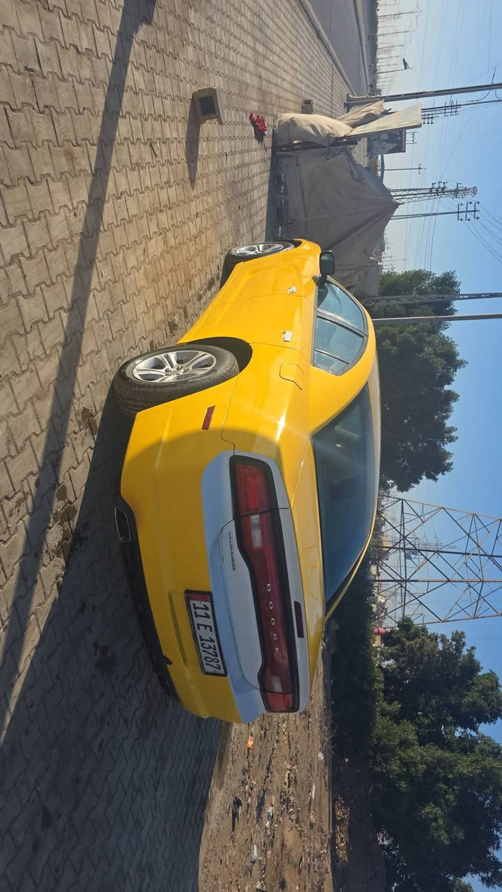 جارجر مديل2011 داخل عسلي سنويه 2027 رقم انكليزي بسمي هيئه وغرامات وصل خط جديد سياره صبغه جديده احله من الصوره السياره جني متعوب عليه جاهزه من الشخص *********** ميسان العماره السعر 145
