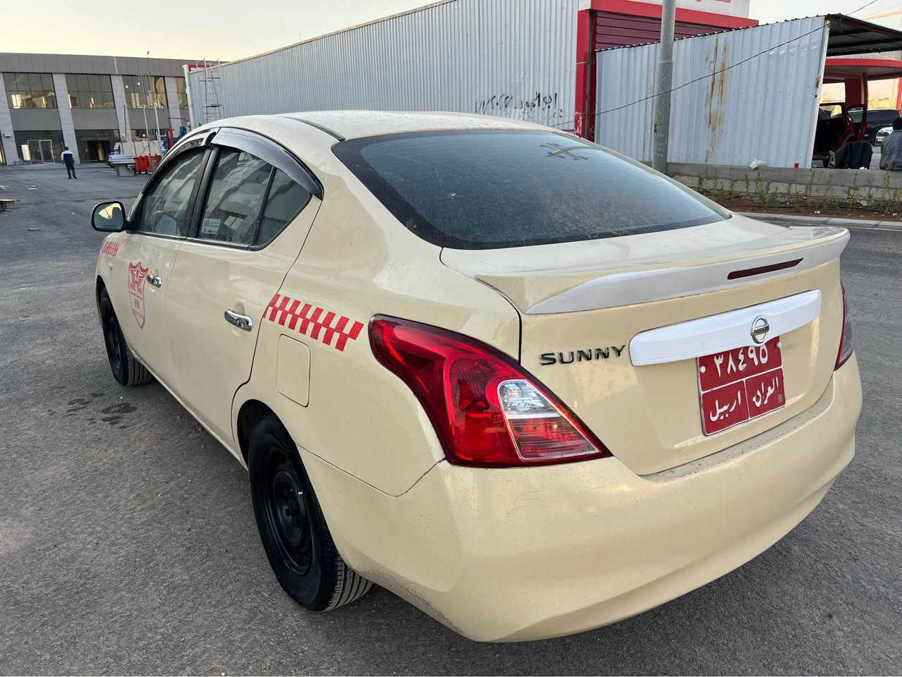 لاكشمباى 2014 پشتو پيش كه پس به س يه ك جاملغى دواوه ى يه ك بست ليدراوه له گه ل دوو سئ جيگاى بجووك محجون گيرو مه كينه به شه رت غازى توركى له سه ره بئ نه قوستانى يه كسه ر بؤ ناو كه سه به ت به ناوى خؤمه هه موو شتيك به شه رت سحرى 115 ز.م *********** أربيل, العراق
