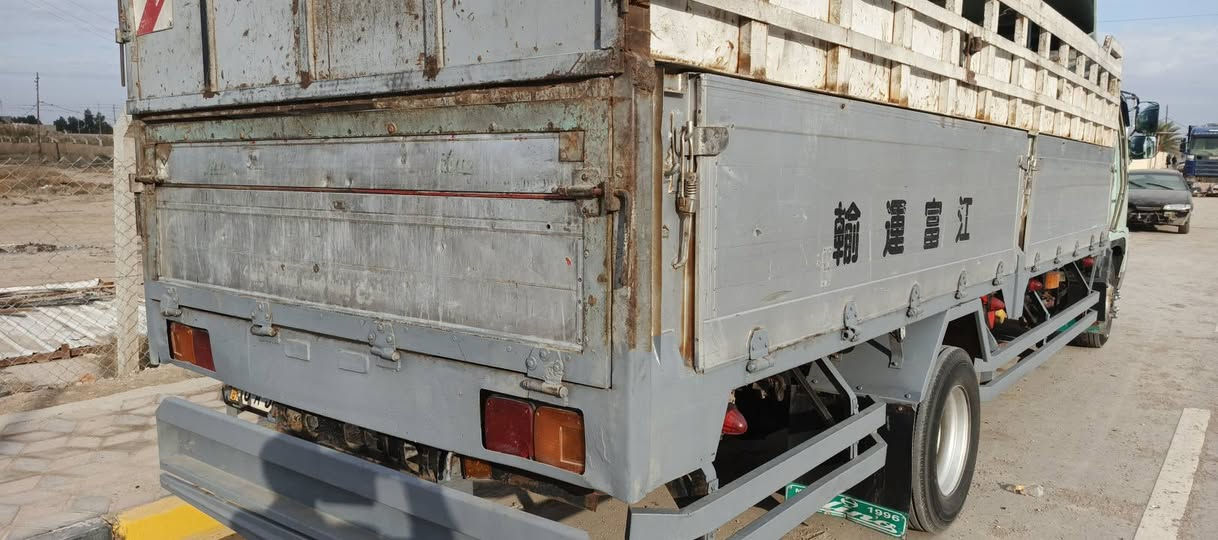 السلام عليكم هينو للبيع مكينه 80
عادي شاصي مكفول بلادي سته وربع مكينه كير اكسن حداديه بجيس سياره جهازه تبريد تدفه تخم تاير المكان كوت الاستفسار ***********
