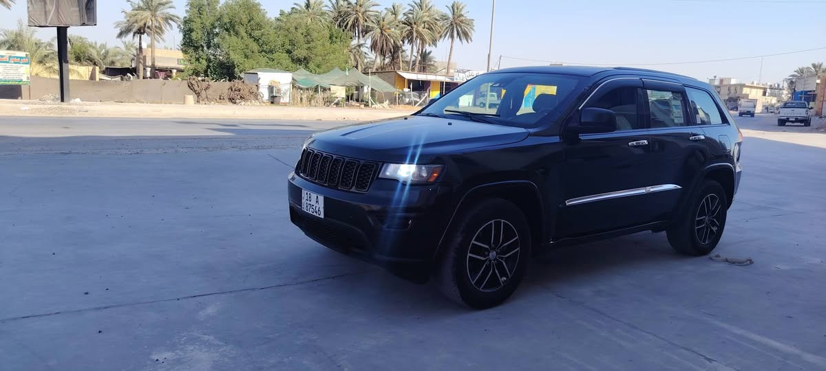 جيب 2017 فول مواصفات رقم بابل بسمي وارد أمريكي بيها جاملغ وبنيد وتكمه صبغ  سياره فتحه كشنات جلد كهرباء جنطه كهرباء سياره جاهزه وجديده تخم تاير مكينه تبريد كلها كفاله مكاني بابل بالهاشميه الاستفسار *********** بيع أو مراوس السعر ١٨٥ حلة, بابل
