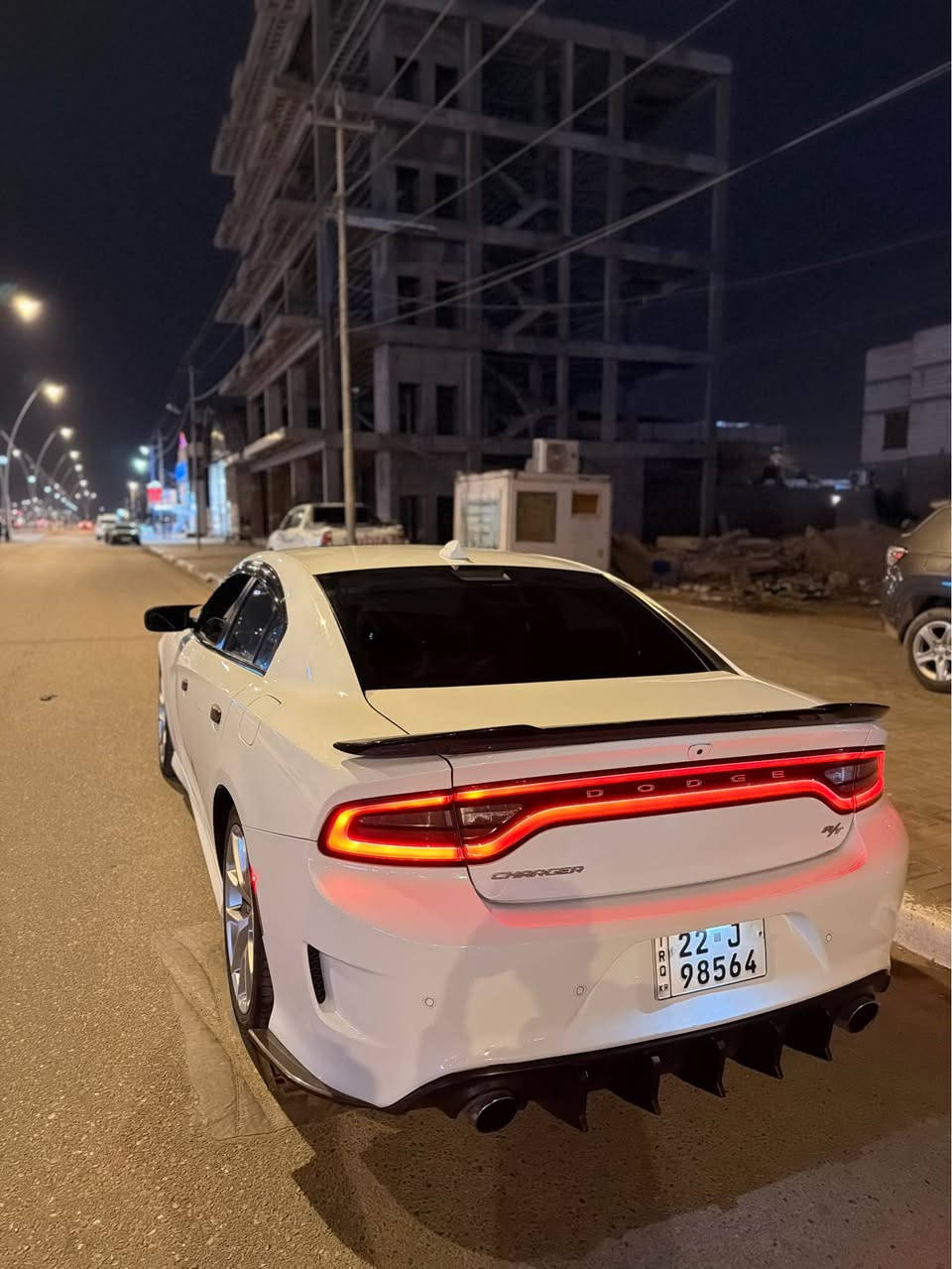 سلام عليكم جارجر مديل 2022 كنديه سياره فول مواصفات كلش مفوله فتحه  داخله كفاله استيراد كفاله وهنا صار بيه بل عراق جاملغ وبنيد سياره 8سلندر RT 5700سياره عليه دوشمه ب4 ورقات دوشمه ام نحله 🐝 سياره عليه عدسات احمر عليه كزوز رياضي رقم أربيل سياره جاهزه من كلشي سياره تاخذه كلشي ما تصرف عليه.  السعر ب235 وبيه مجال مكان سياره بصره قبله حي المهندسين رقمي *********** البصرة, العراق
