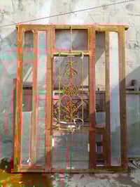 3 شبابيك حديد ثقيل  واحد مترين بمتر ونص وثنين مترين بمتر السعر 250 وبي...