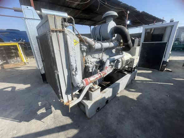 #وجبة جديدة
افيكو 137 
سيت بلاد
كايد 13 
   شاشة حماية
توليد لوري سمر 300 كيفي
عنوان فرع الأول ديالى خانقين 
فرع الثاني أربيل صناعه جنوبية 
هاتف ***********
***********
