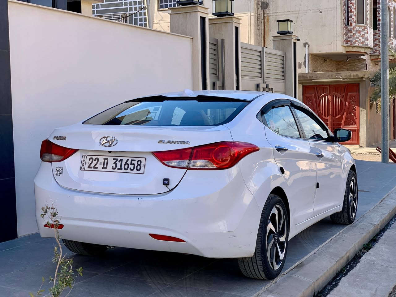 السلام عليكم ورحمة الله وبركاته 
🚘النترا  
✋🏻⬅️وارد خليجي 
🖐🏻⬅️موديل 2013
🖐🏻⬅️رقم  أربيل مسطره 
🖐🏻⬅️محرك18 محرك (بيها راجز  الصبح )محرك وكير شرط    
🖐🏻⬅️مواصفات فول بدون بصمة 
✋🏻⬅️بيها كابون بانزين ⛽️
✋🏻⬅️ضرر موضح بل سونار 
🖐🏻⬅️شرط التحويل🤝 
السنويه تنتهي 2030
الغرامات صفر 
🚦السعر120💵وبيها مجال السعر 
***********📱📱📞
