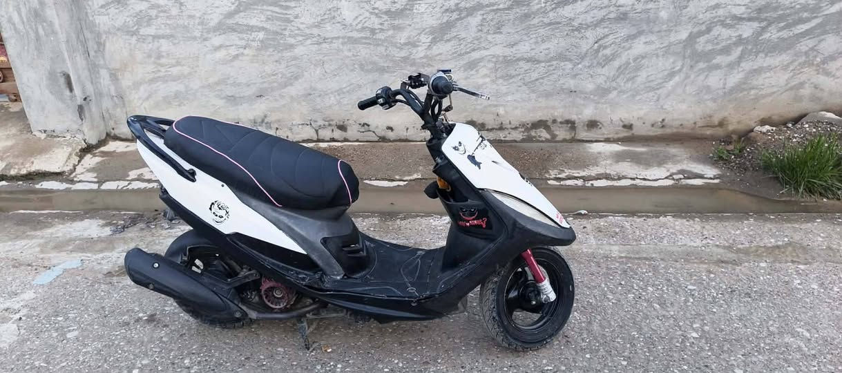 سلام عليكم دراجه ماكس عدله البيع مكينه شلعه ومعدل فقط بيه خيط بخار من تحمه تكطع دشبول موجود مالته سعر 450 وبيه مجال الطيبين رقمي ***********
