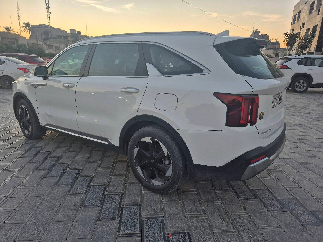 سورنتو 24 خليجي اربيل ٦سلندر ٧راكب فول قماره حديد داته شو كيرماوس شفتات تحكمات شاشه متصل جنطه كهرباء ستائر ب ابواب تشغيل عن بعد اناره محيطيه٢كراسي كهرباء ٣قطع تبريد زنون لد حساس امامي خلفي تشغيل عن بعد اشايرومري شفط الخ بيها سحب بالجهاز ب جاملغ ورصعه ب باب وسونار موجود
ماشيه42
سعر 302
بغداد حي جامعه
***********
***********