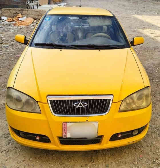 السلام عليكم 
شيري كوين موديل 2011 بأسمي
بغداد رقم ألماني 
سنوية جديدة لغاية 29 
محور كير ومحرك كورلا 1600 بيكاتشو
بدون صرف و تبخير 
تبريد وكهربائيات شغاله 
تخم تايرات جديد 
السعر 35 ورقة 
العنوان بغداد
الرقم ***********
