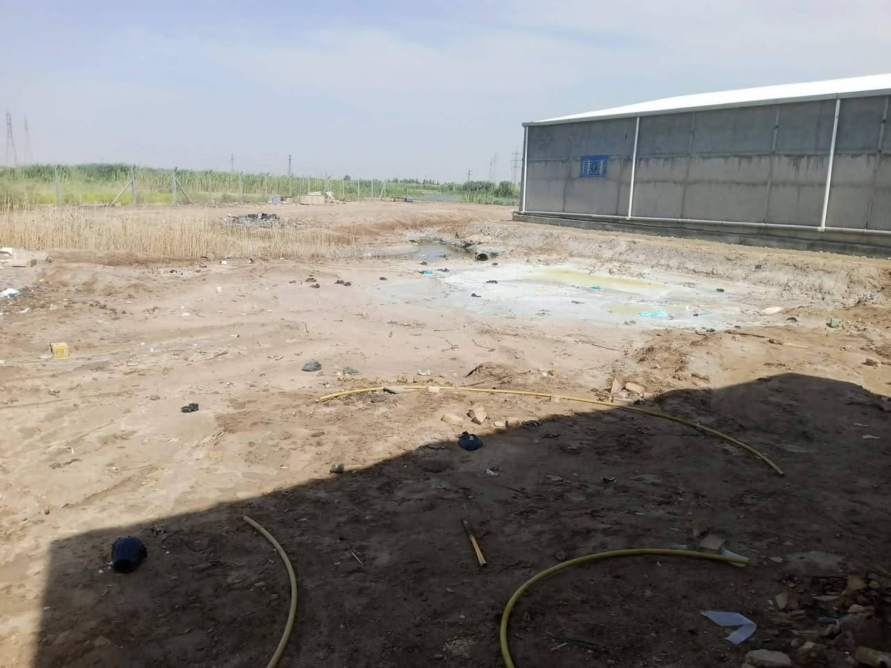 ارض زراعية مساحه دونم مع بيوت
عدد 2 
جاهزات للسكن 
بناء حديد 
البناء طابوك والسكف كونكريت 
الموقع .قرب جسر بتروناس 
للاتصال ***********
تفاصيل اكثر الاتصال على الرقم
