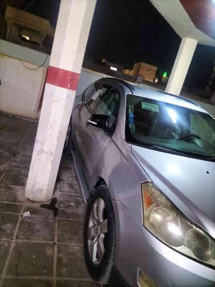 ترافس 2011 خليجي مكفولة من الصبغ 
السياره 7راكب فئة LT  محرك وكبر وكهرباء 
وحداده جيد جداً مكان السياره الرمادي
السعر 105
***********
