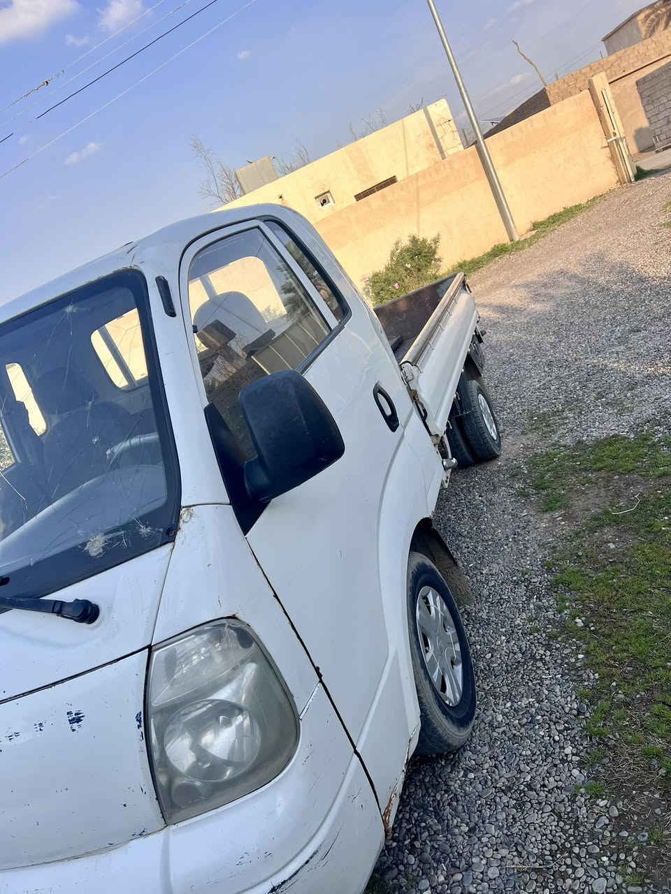 كيه للبيع موديل 2011محرك 2700مبدل بيهه بونيد وباب محرك معمر جديد اكسل كير باور مشط اسديرن شاصي شرط ***********المكان الشركاط اسديره
