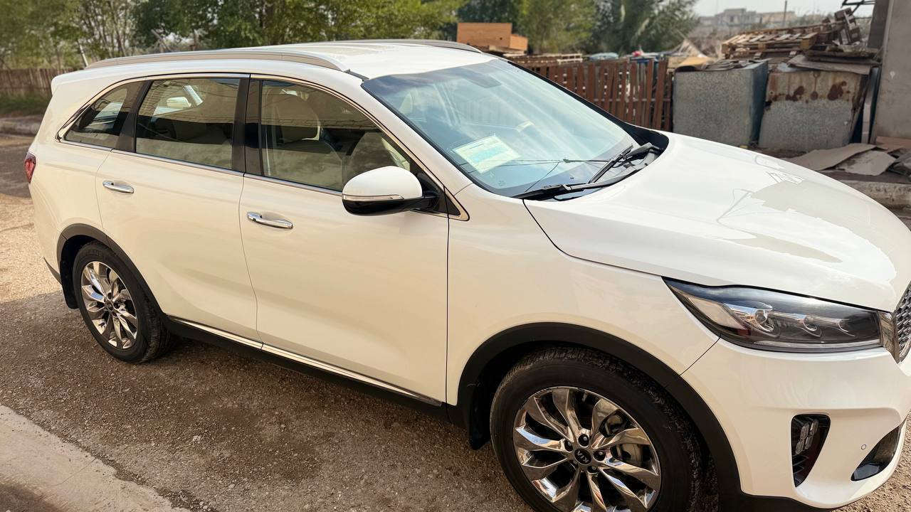 سلام عليكم سورنتو موديل ٢٠١٩شكل ٢٠٢٠ مكفوله كفاله عامه من كلشي بسمي رقم بغداد فول مواصفات عدى الفتحه جاهزه السياره على البلاد السعر 255وبيه مجال مكلف ماشيه 140 الف بالنشر***********اثير*********** مكاني واسط
