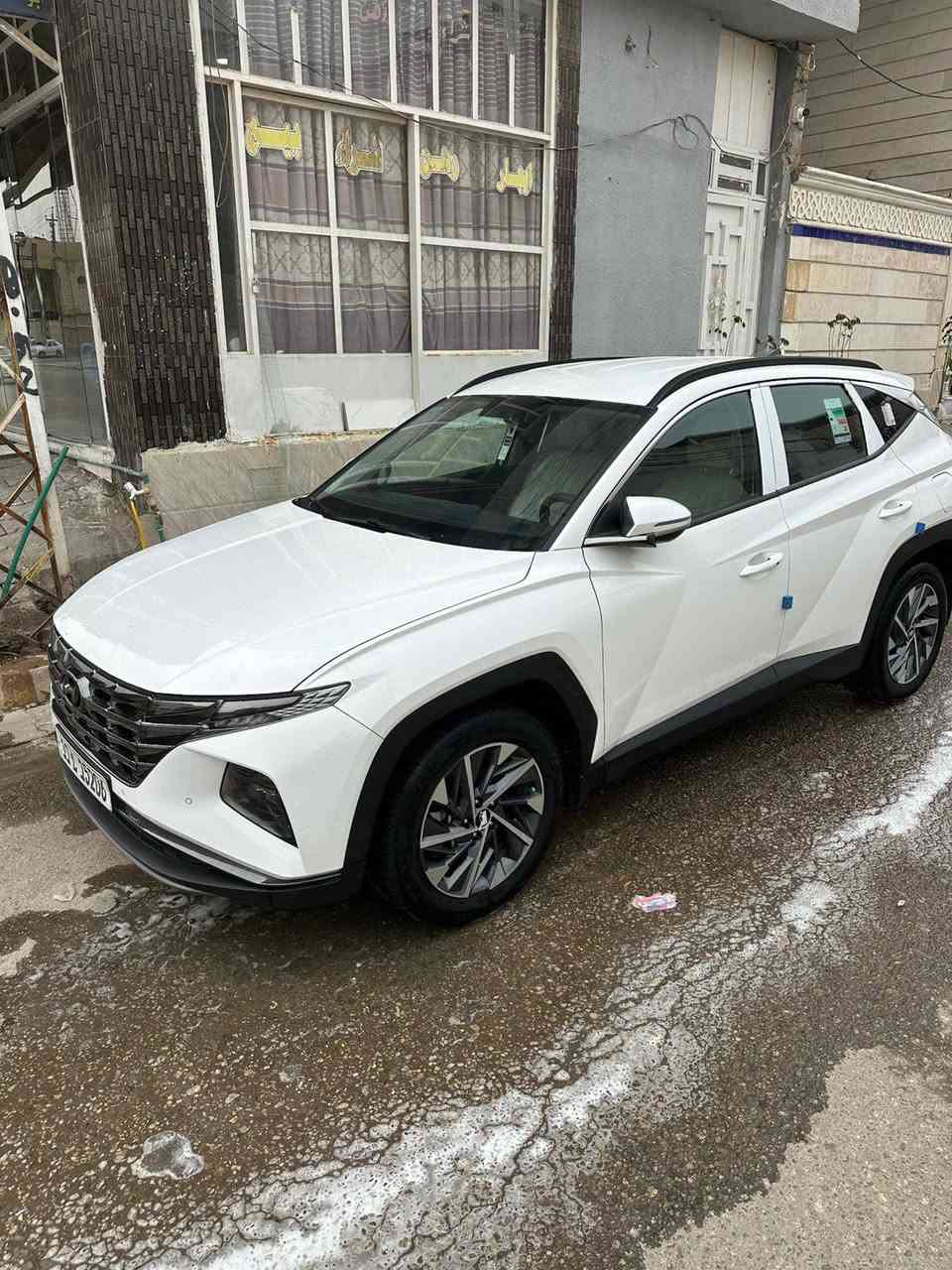 السلام عليكم
هونداي توسان موديل 2024
ماشية 18 الف 
مواصفات الخليجي معروف فول عدا الفتحة 
- المقاعد الامامية 2 كهرباء
- مثبت سرعه 
- مانع تزحلق 
- بصمه تشغيل ، ابواب بصمه
- تشغيل عن بعد
- تبريد قطعتين امامي- خلفي
- بلوجكتر زوايه ميته مع حركه الستيرن
بيها تغليف كشنات جلد
محرك 2.000 دوش
السعر 215 ورقه 
مكان السيارة نجف ***********
