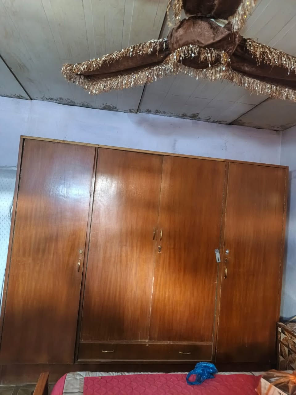 السلام عليكم 
اغراض للبيع بسعر مناسب مستعجله عليهم 
الغرفه سعره 200
الطباخ 100
الكاونتر 150
الغساله 250 
18 كيلو كلش نضيفه استعمال اشهر الجي 

العنوان بغداد الراشديه 
والغساله مكانه الشعب شارع الصحه


**إذا كنت صاحب هذا الإعلان وتريد حذفه لأي سبب، رجاءا أرسل رسالة إلى الدعم الفني**