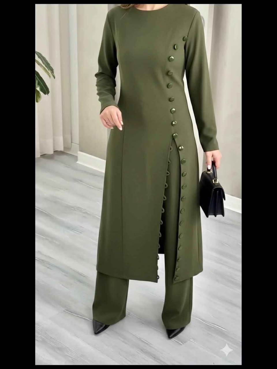 عرض بمناسبة عيد الفطر المبارك 

🔥🔥
⁨ لوحه فنيه من براند شركة الامين فاشن التركيه .
طقم قطعتين . قماش لينين جكار ايطالي .
من ارقى وأفخم الاقمشه الصيفيه الايطاليه .
طول الكيلوت 105 سم عرض 28 سم
الكيلوت يجي من الظهر لاستيك 6 سم
من الامام كمر وسحاب والجيوب شغاله
طول الجاكيت 130 سم مبطن بالكامل
قالب راهي .
جميع القياسات متوفره.
42 44 46 48 50 52 كركوك, العراق


**إذا كنت صاحب هذا الإعلان وتريد حذفه لأي سبب، رجاءا أرسل رسالة إلى الدعم الفني**