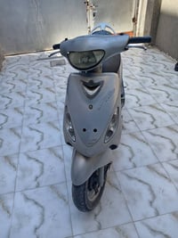 حاويه • باتري • ما مفتوح
