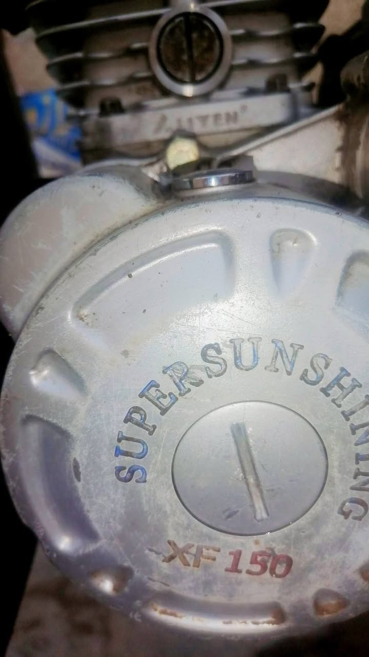 السلام عليكم ستوتة للبيع ب650
سلف + هندر + أوراق +محرك جمرة +كير جمرة
تايرات جوبلس شاصي مكفول
بغداد الشرطة الرابعة *********** بي واتساب
