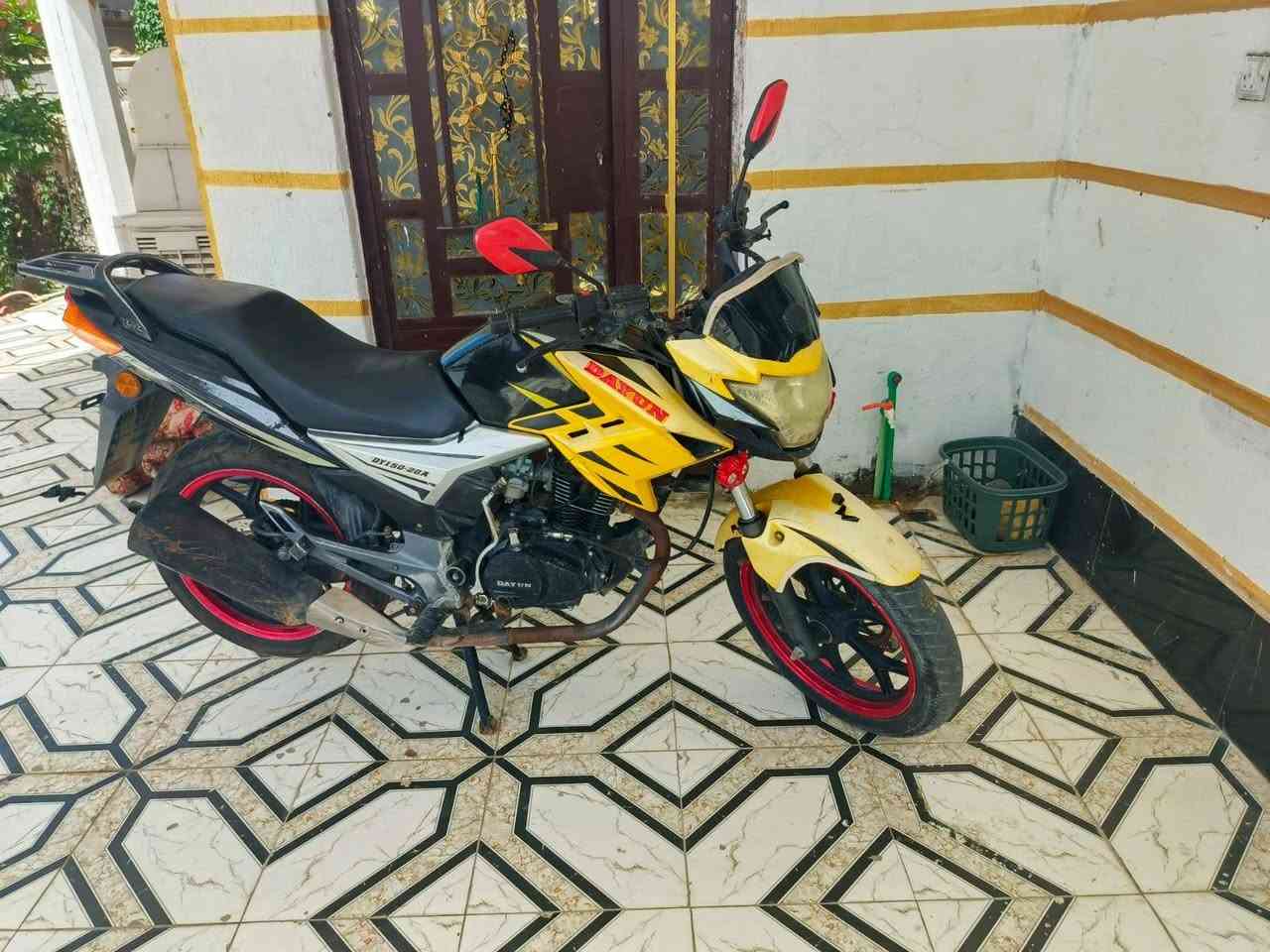 دايوان خفاش موديل ١٨ اوراق دراجه كامله للبيع سعر ٧٠٠ مكان المدائن سلمان باك مكلف بنشر ***********
