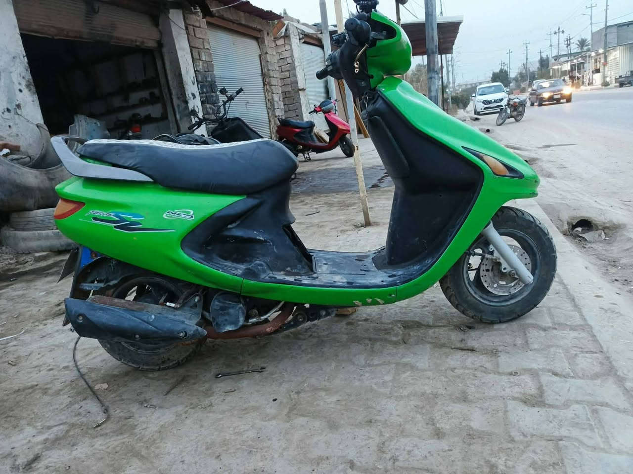 سلام عليكم دراجه فراشه فحل للبيع حلوه الدراجه مال جناي كابريتتهه بيهه شويه خربطه اب ٢٧٥ قفل مكاني ناحيت الصلاحيه ***********
