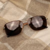 Zain_Pazaar  نظارة رجالية ماركة PORSCHE المواصفات .اللون جوزي .الزجاج ...