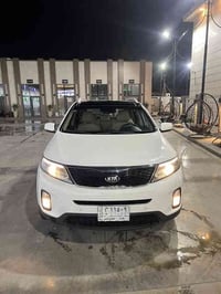 كيه سورنتو 15خليجي 1/1ماشيه 134السعر 193نصف الباب الخلفي  07755526340ص...